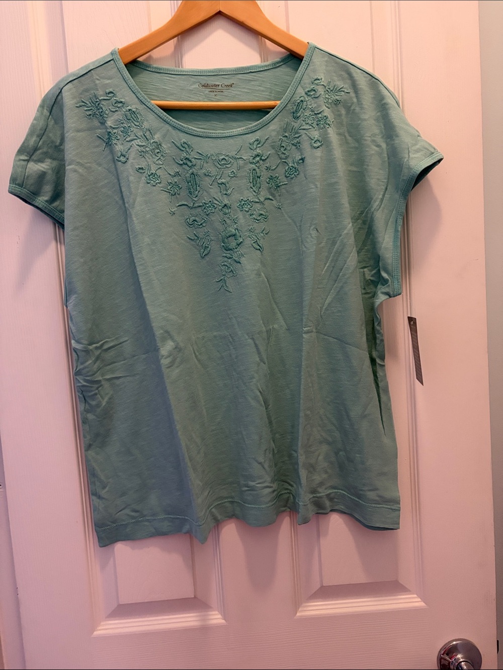 Coldwater Creek Aqua Embroidered Scoop Neck Short Sleeve Tee